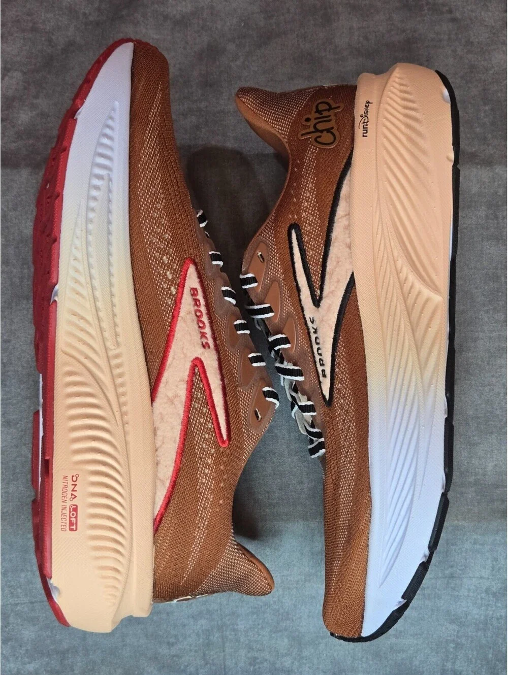 Brooks x runDisney Ghost 17 Chip 'n Dale (1205411B248) Women's 8.5 BRAND NEW